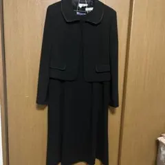 ブラックフォーマル　ワンピーススーツ　13号　未使用に近い　匿名配送