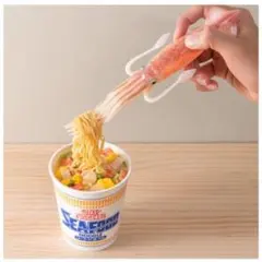 イカ　フォーク　イカフォーク　カップヌードル　SNSで話題　カトラリー