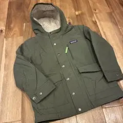 patagonia キッズジャケット XS カーキ