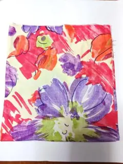 花柄の布地 マルチカラー ハンドメイド　　②