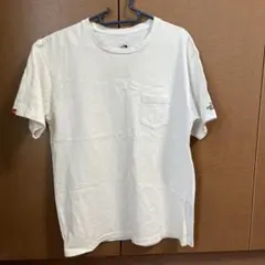 The North Face ホワイト Tシャツ ポケット付き　Lサイズ