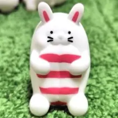 だっこずし　フィギュア　おもちゃ　猫　グッズ　動物　アニマル　インテリア　うさぎのサムネイル