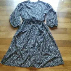 ザショップティーケー、ロングワンピース、花柄、お値打ち品