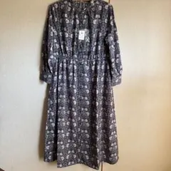 ウィリアム・モリス花柄 Mサイズ 長袖ワンピース