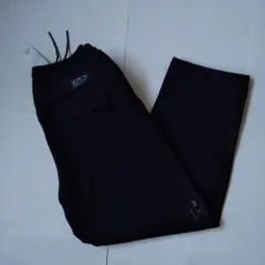 【adidas アディダスのアウターズボンです】【暖かいです】