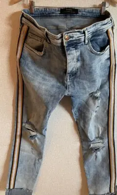 ZARA ライトブルー スリムフィットデニム