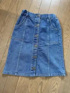 デニムブルー ボタン付きスカート　140㎝