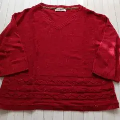 赤のVネックニット 五分袖 編み模様