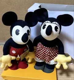 【ディズニー７０周年記念限定商品】 ミッキーマウス＆ミニーマウス　ペアぬいぐるみ