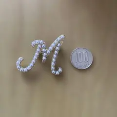 パール ブローチ