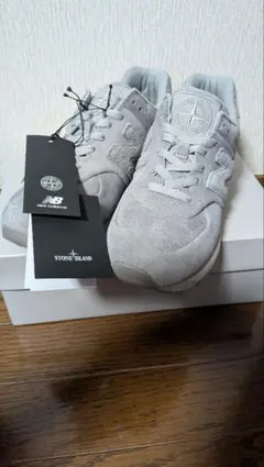 【新品未使用】STONE ISLAND NEWBALANCE 574 GHOSTのサムネイル