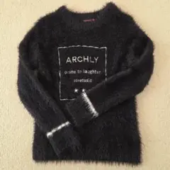 ブラック トップス