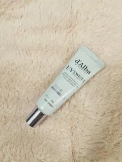 【新品】ダルバ (d'Alba) ウォータフルトーンアップサンクリーム 20ml