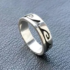 YVES SAINT LAURENT Spoon Ring 17号 - メルカリ