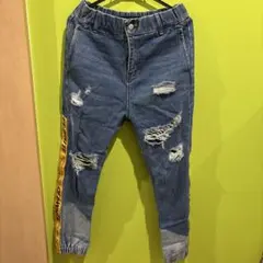 Off-White ダメージジーンズ