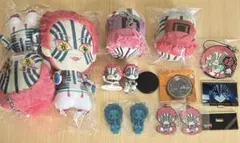 鬼滅の刃　猗窩座　ともぬい　のるキャラマスコット　もちころりん　缶バッジなど