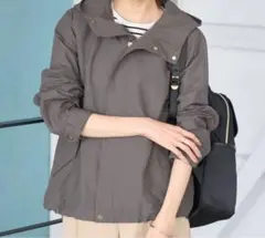 ロペピクニック　撥水・花粉ガードマウンテンパーカー