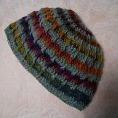 多色ボーダー編み帽子