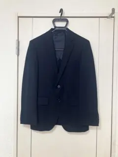 週末値下げ♪ スーツカンパニー　濃紺系　シンプルなスーツ 春〜秋　洗える！