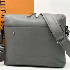 ルイヴィトン サシャ タイガ ショルダーバッグ レザー ボレアル 斜め 