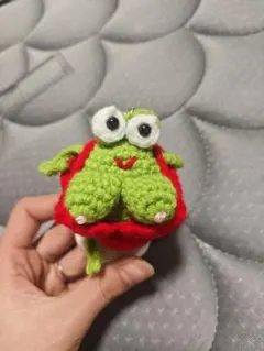 カエルのあみぐるみキーホルダー