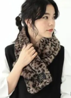 CAROLINA GLASER レオパード ティペット マフラー