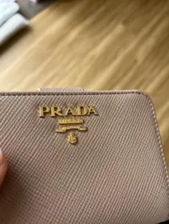 PRADA サフィアーノレザー 二つ折り財布 ベージュ