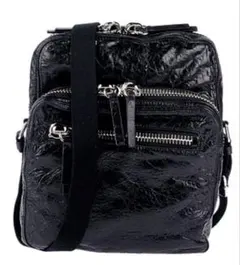 Valentino 黒 レザー ショルダーバッグ