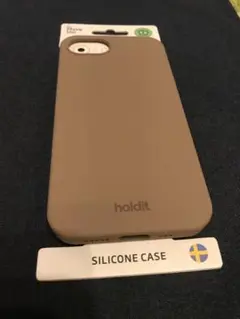 【すぐ発送出来ます✨】holdit iPhone 16e モカブラウン