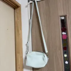 クリームカンパニー　レザー ショルダーバッグのサムネイル