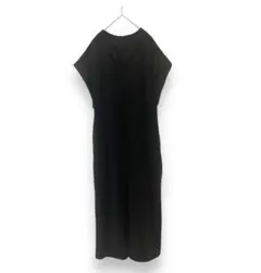 アプレトロ　スキッパーワンピース　フレンチスリーブ　半袖 ブラック　無地