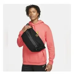 【入手困難】NIKE ナイキ REVLON ショルダーバッグ BLACK