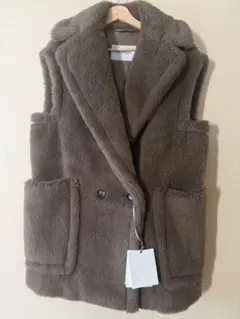 2026年最新】マックスマーラ テディベア ベストの人気アイテム - メルカリ