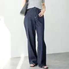 UNIQLO ユニクロ　ワイドストレートジーンズ　ネイビー　24（61cm）