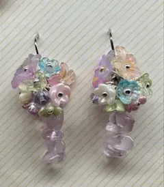 ハンドメイド 花モチーフ ピアス
