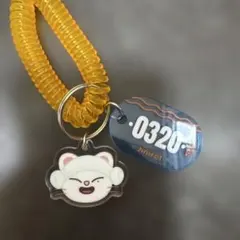 Stray KidsPOPUPスキズ　サウナキーリングジニレット