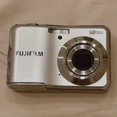 FUJIFILM FinePix AV100 デジタルカメラのサムネイル