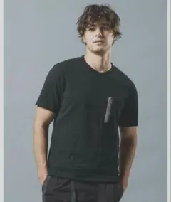 WJK ジップポケット付き クルーネックTシャツ ブラックのサムネイル
