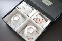 【未使用保存品】花柄陶器 夫婦茶碗・湯呑 4個セット