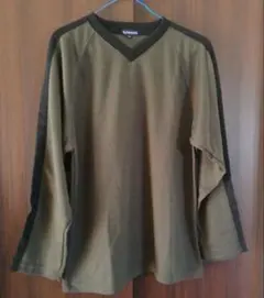 無地トレーナー