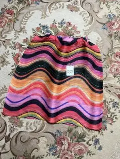PLEATS PLEASEWARP スカートsize3ピンク　横プリーツのサムネイル