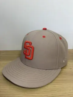 Item thumbnail for item cbbe5d6b-1abf-4714-8a81-9ff7a7c06dd9