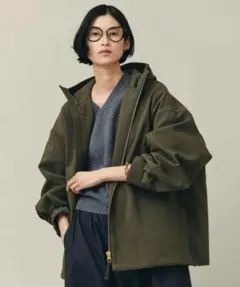 カレンソロジー アウター