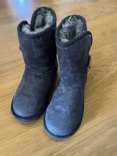 Item thumbnail for item 78e70106-f4fd-43a4-9b8b-beabfe77190a