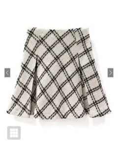 ダイヤチェック柄ツイードフレアミニスカート mei37