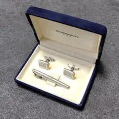BURBERRY　カフスボタン　タイピン　セット　馬上の騎士のサムネイル