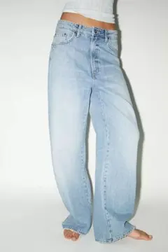 ZARA ミッドライズBAGGY TRF デニムパンツ　34