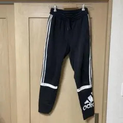 adidas ジョガーパンツ 黒 ストライプ　アディダス