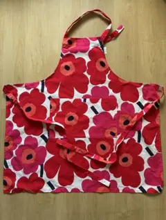 2026年最新】marimekko エプロン・三角巾の人気アイテム - メルカリ