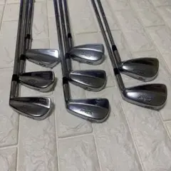 Titleist 690 MB 3〜9.P DG（S300）　マッスルバックのサムネイル